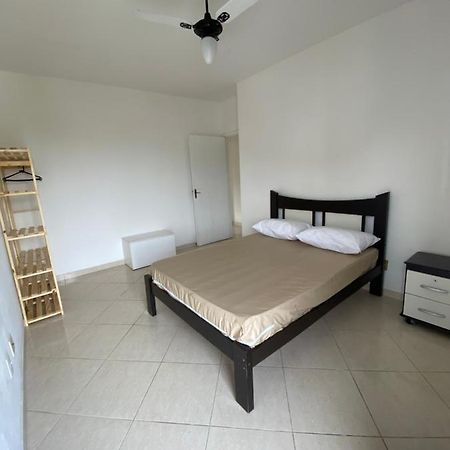 דירות Apartamento 61 - Praia Da Enseada - גוארויה מראה חיצוני תמונה